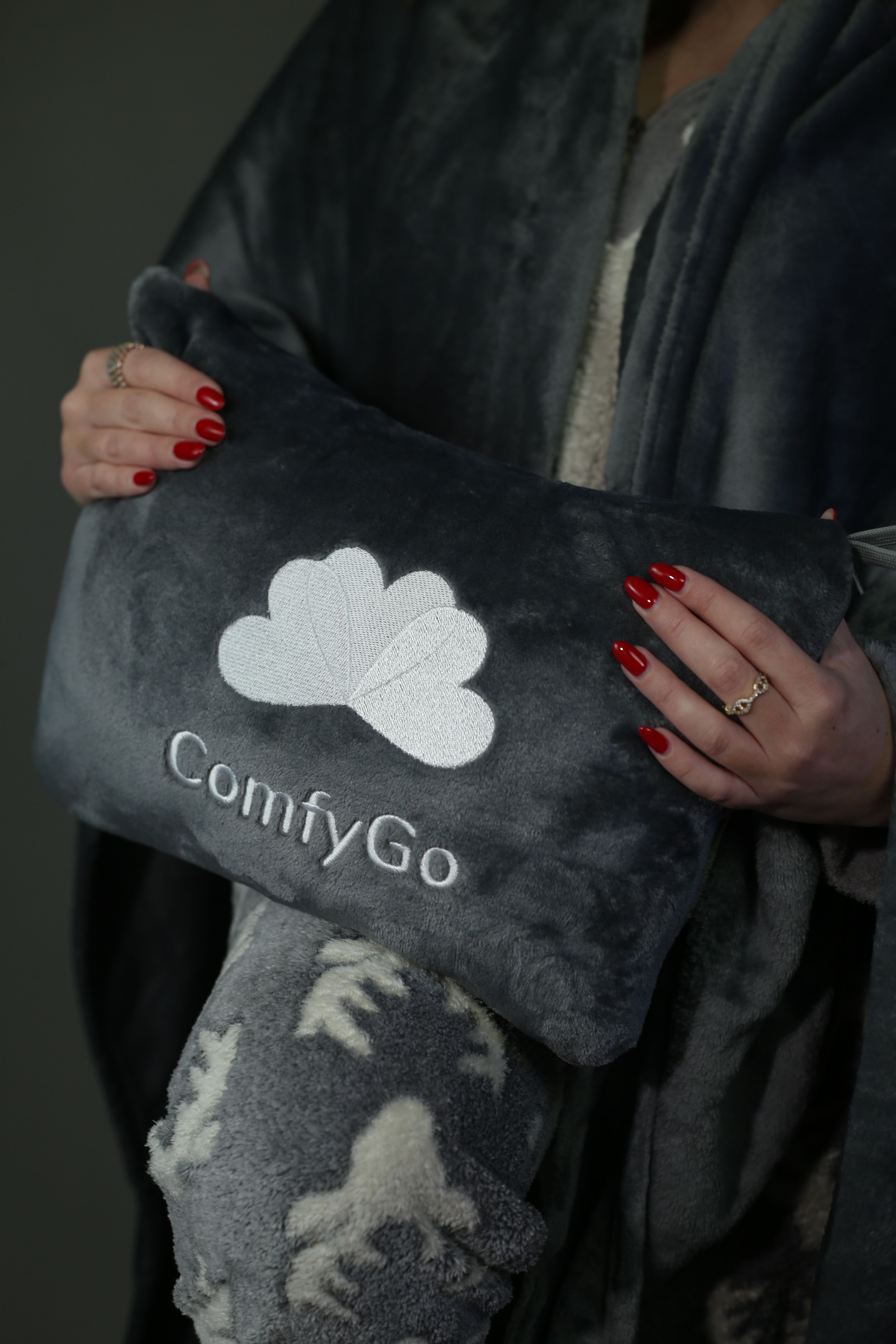 ComfyGo Blanket Pillow